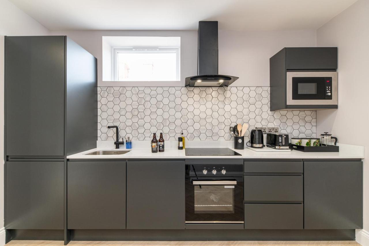 Chelmsford Lofts - High-Spec Luxury Apartments Jesmond ภายนอก รูปภาพ